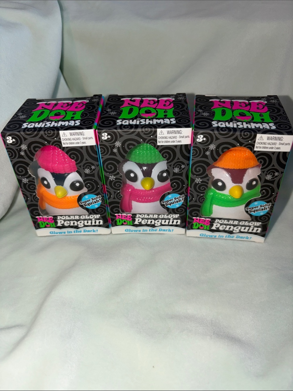 NeeDoh Polar Glow Penguin - set of 3